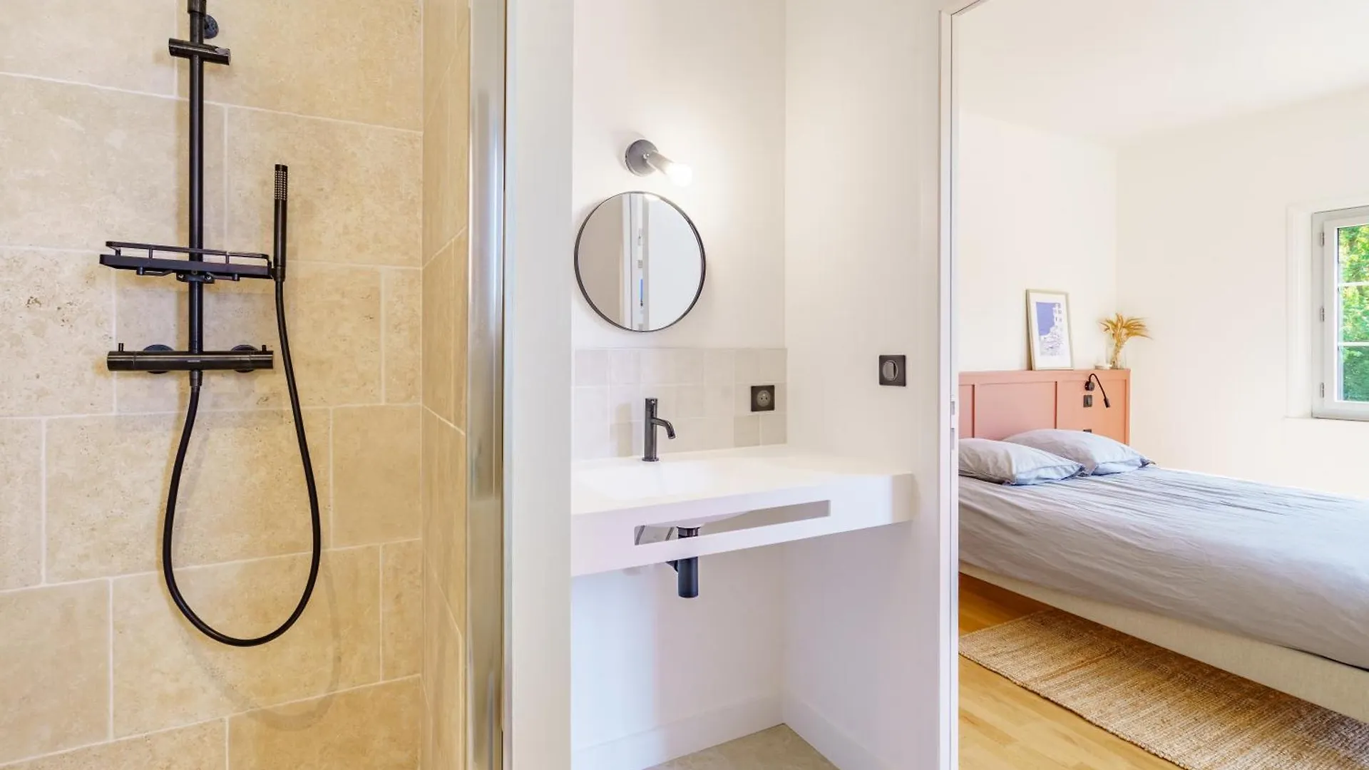 Bed & Breakfast Villa La Conciergerie A Biarritz, Avec Fronton Pour Pelote Basque, Boulodrome, Bar-Comptoir