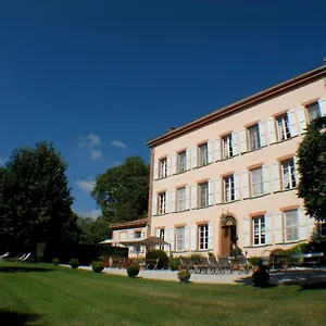 domaine-du-pegulier.midi-pyreneeshotels.com/